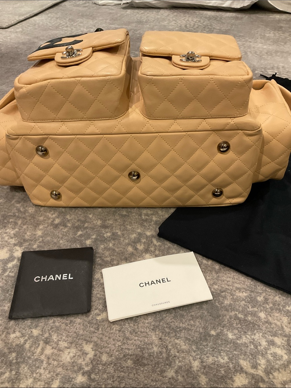 CHANEL CANBON REPORTER BAG LARGE BEIGE & BLK QUILTED - Picture 11 of 16